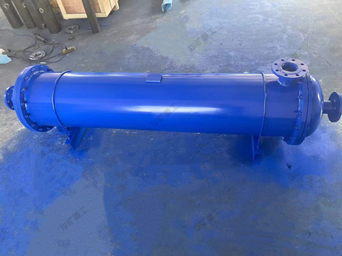 華礦集團(tuán)熱銷(xiāo)產(chǎn)品冷卻器發(fā)往貴州